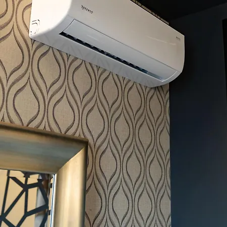 Pod Jasna Gora Teresy 4-3 Parking Gratis *