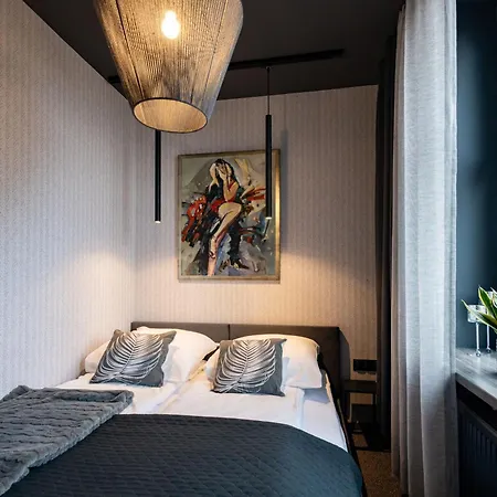 Pod Jasna Gora Teresy 4-3 Parking Gratis Апартаменти *