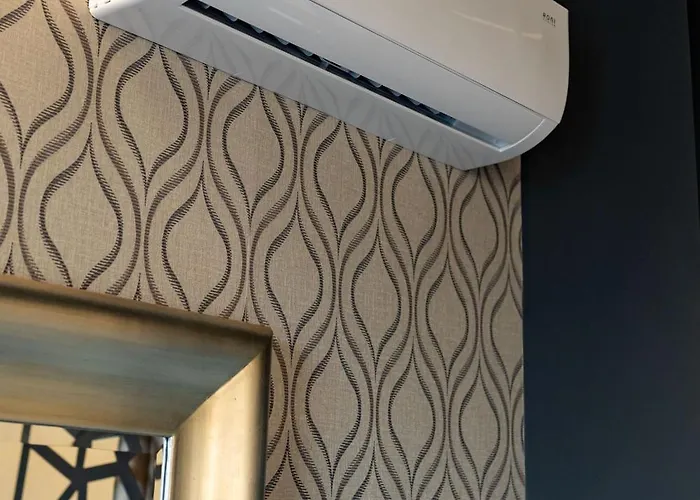 Pod Jasna Gora Teresy 4-3 Parking Gratis *