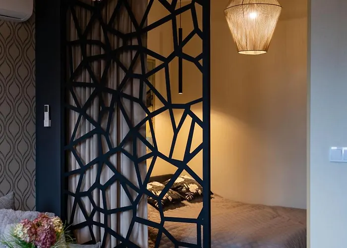 Pod Jasna Gora Teresy 4-3 Parking Gratis דירה צ'סטוצ'ובה