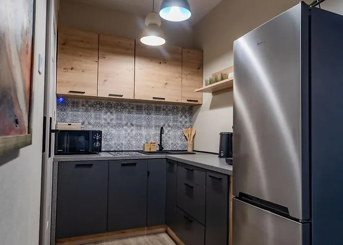 Pod Jasna Gora Teresy 4-3 Parking Gratis דירה