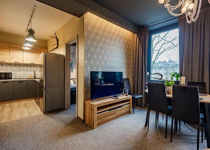 Pod Jasna Gora Teresy 4-3 Parking Gratis דירה צ'סטוצ'ובה